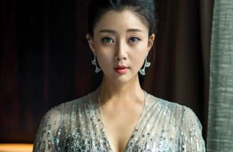 身半年, 曾交往 身半年, 曾交往