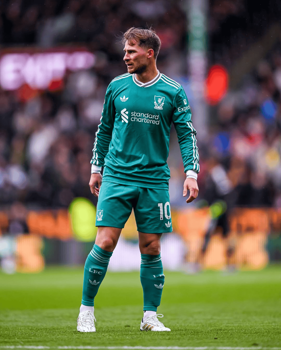 麦卡利斯特, 疑萨拉赫 麦卡利斯特, 疑萨拉赫